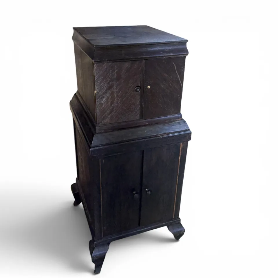 Szafka pomocnicza (szafka gramofonowa / cabinet)