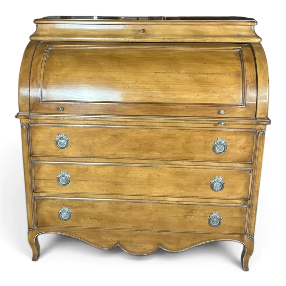 Komoda-biurko z cylindrycznym zamknięciem (sekretera cylindryczna / bureau à cylindre) w stylu francuskim prowincjonalnym (przejściowym Ludwika XV/XVI)