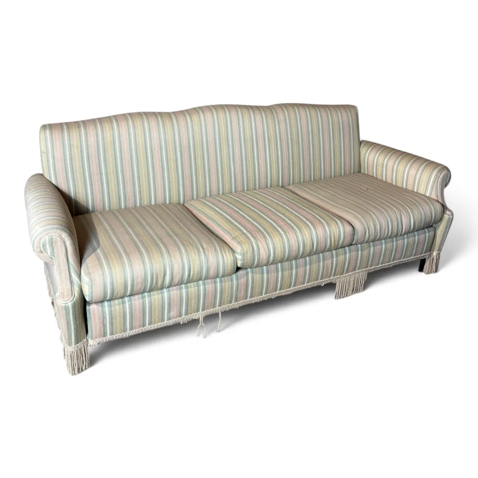 Sofa salonowa trzyosobowa w stylu angielskim / tradycyjnym