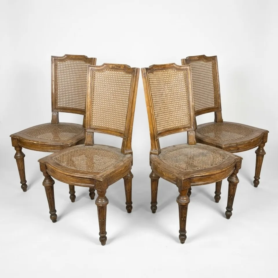 Komplet 4 krzeseł salonowych / jadalnianych w stylu neoklasycystycznym (nawiązujących do francuskiego stylu Ludwika XVI / chaise cannata).